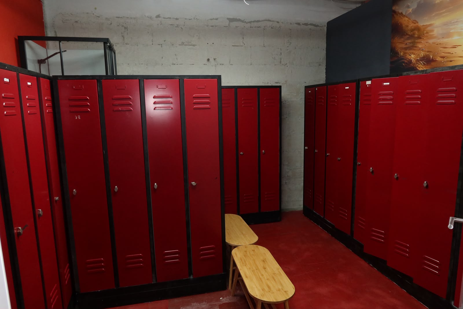 Taifur Gym Umkleidekabinen